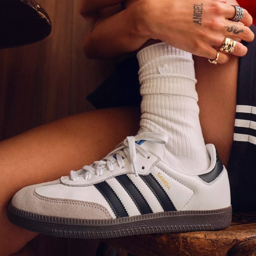 Adidas Sambas - Black/White